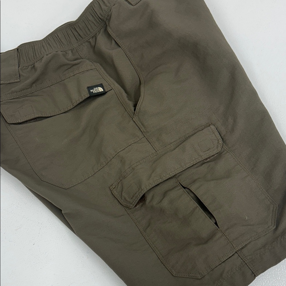 Men's North Face Olive Cargo Shorts